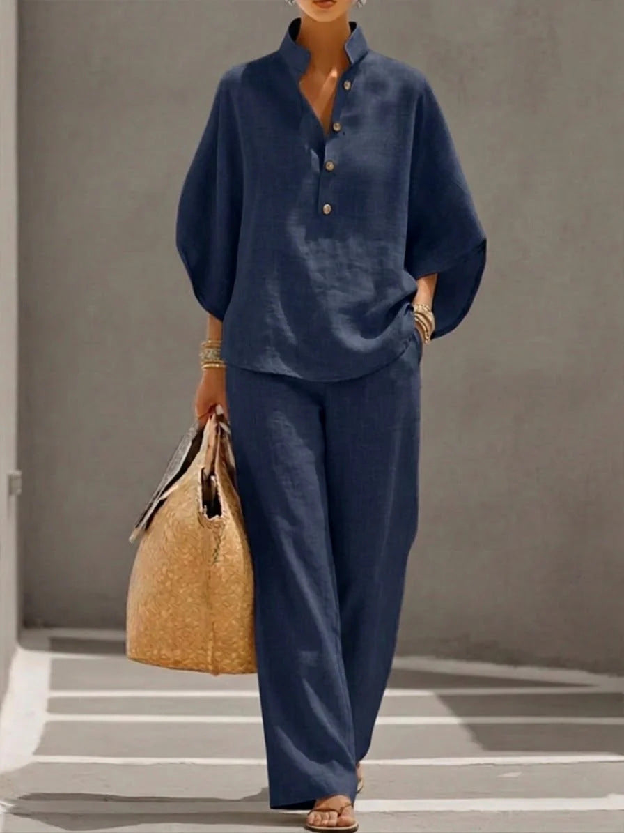 Ensemble femme haut manches courtes et pantalon droit - vue arrière