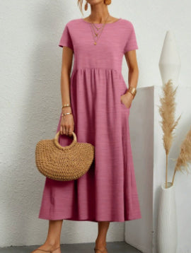 Robe longue ample portée en intérieur